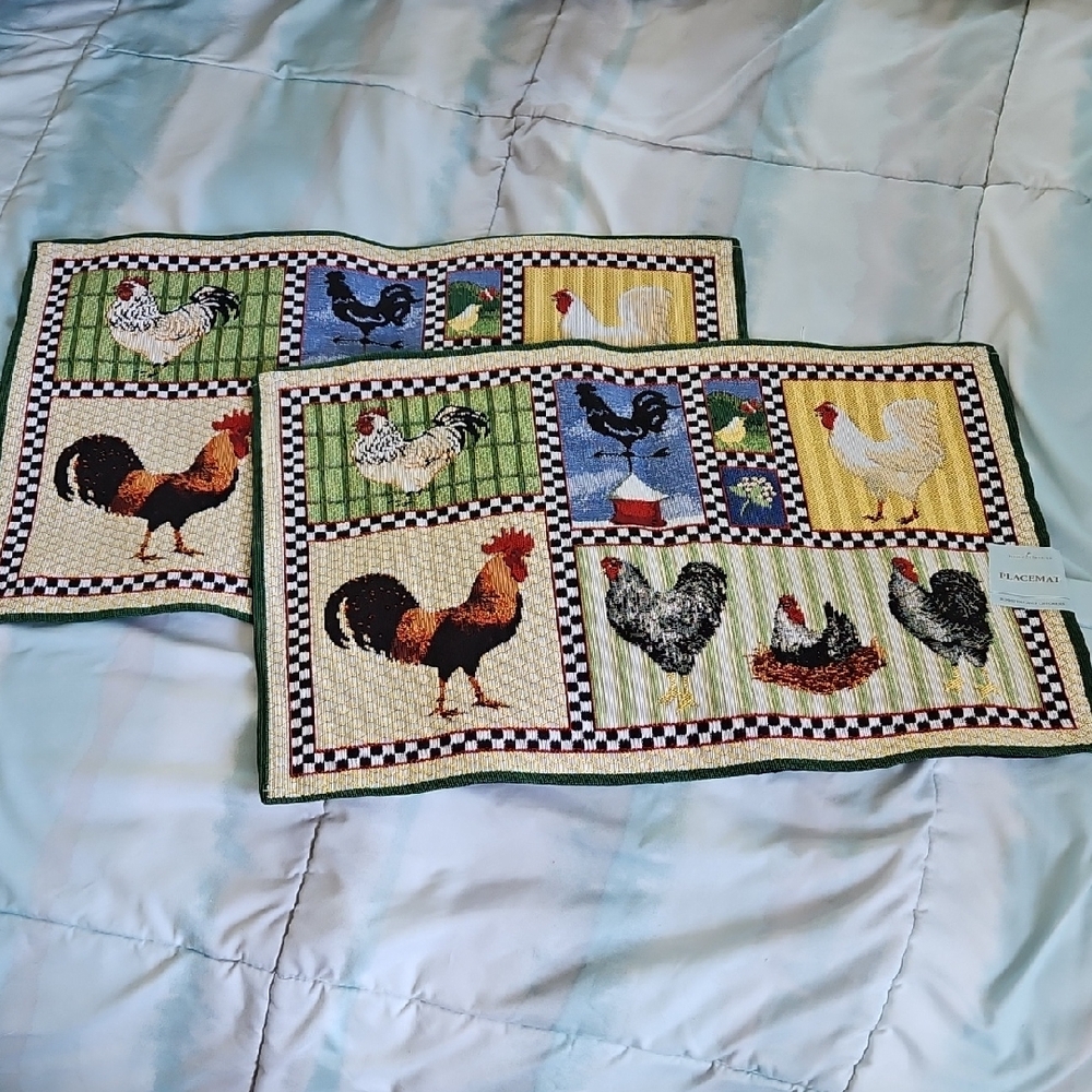 NWT Home Classics Roosters & Chickens Tapestry Placemats Set Of 2